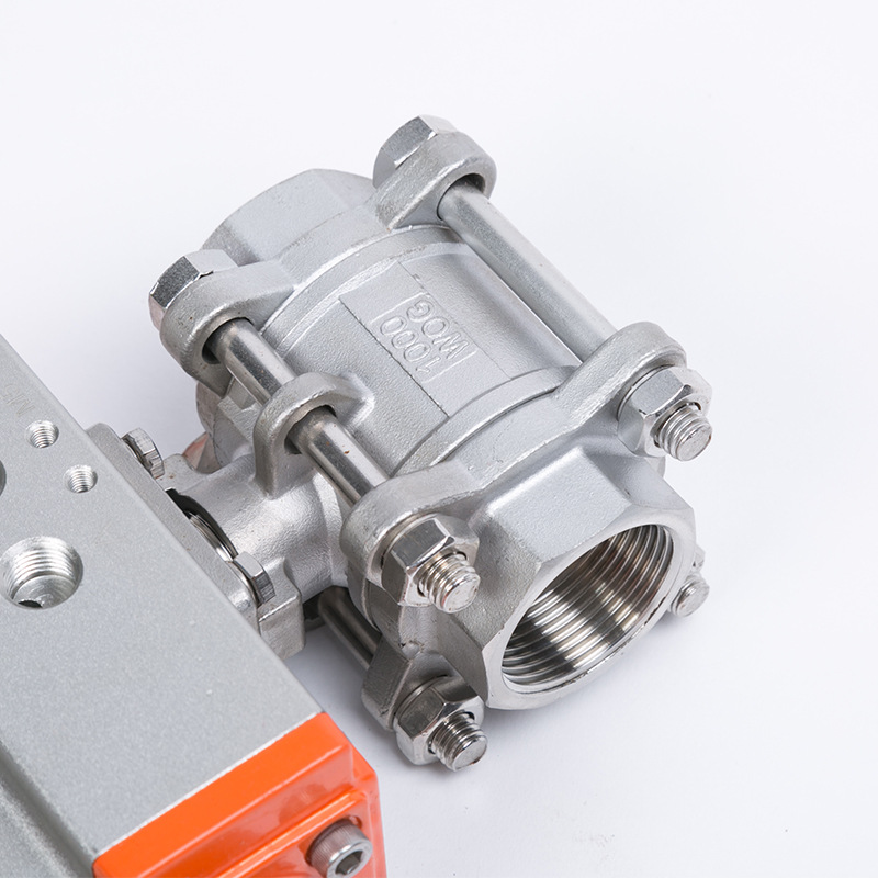 Q611F-16P气动不锈钢304高平台内螺纹丝扣三片式球阀(图1) 20859840915_964306524.jpg